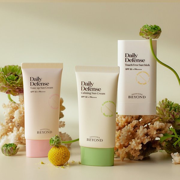BEYOND DAILY DEFENSE TOUCH FREE SUN STICK SPF50+ PA++++
